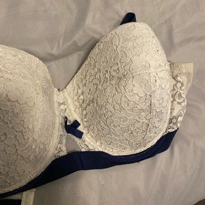 White/Navy AdoreMe Bra 40DD